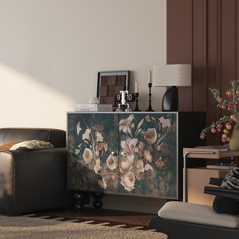 Armoire décorative française