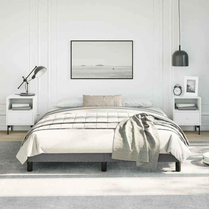 Structure de lit gris foncé 100% polyester avec contreplaqué et bois d'ingénierie grand lit plateforme tapissier, Grand lit