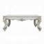 Table basse avec perle antique