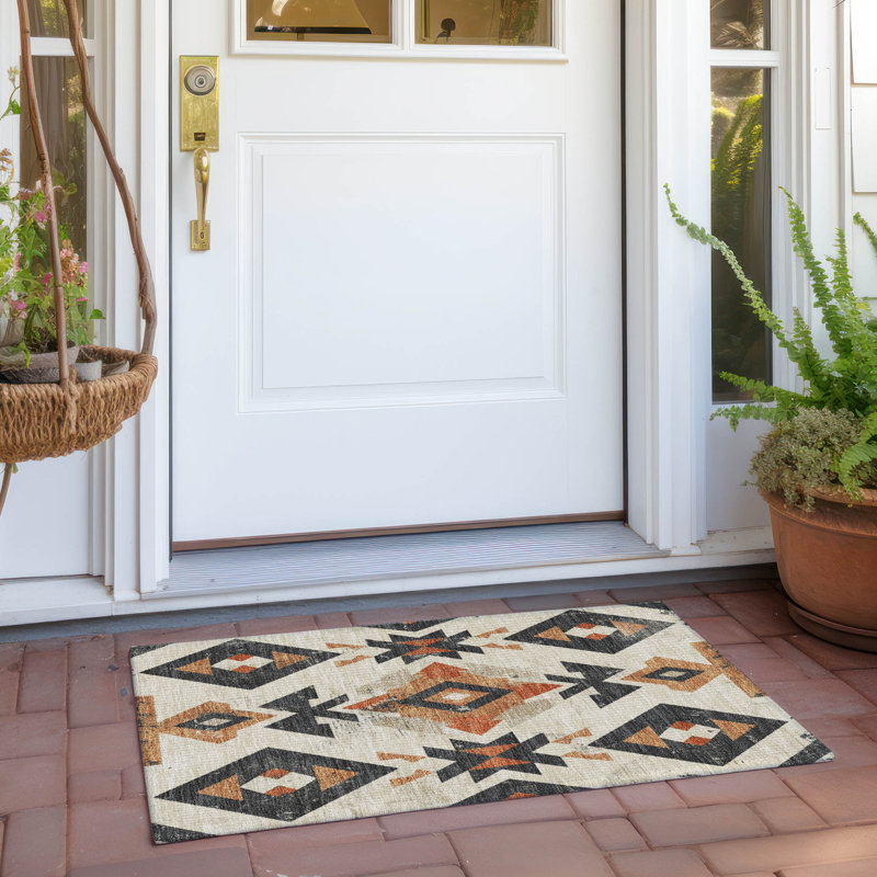Machine Washable Indoor/Outdoor Xhevrie Ivory Rug, Rectangle 1'8" x 2'6"