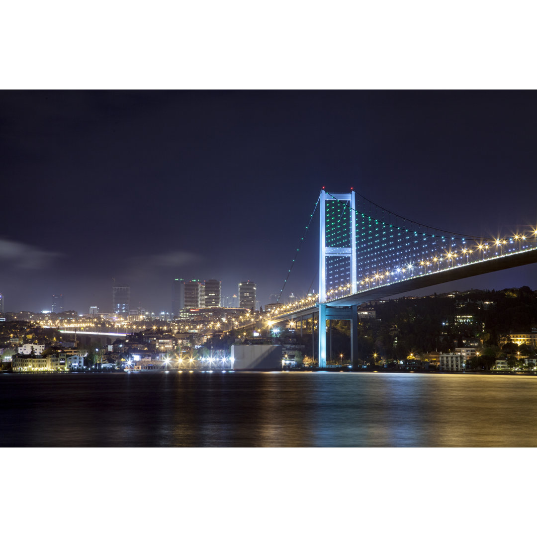 Istanbul Bosporus Brücke von Inthevisual - Leinwandbild