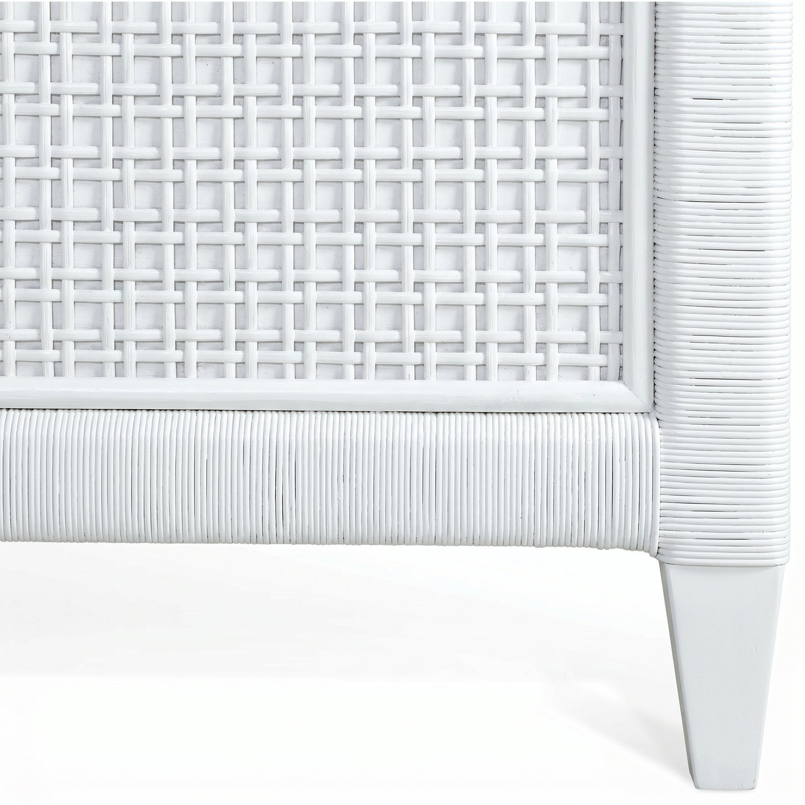 Monterey Bed, Frost White, Queen