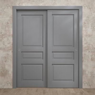 Portes coulissantes de placard à double battant 48 x 80 pouces Ego 5012 Rails en chêne gris peint Ensemble de quincaillerie Portes de placard de chambre en bois massif