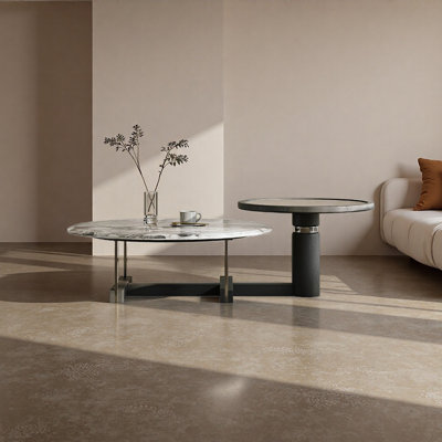 Table basse de style moderne et minimaliste