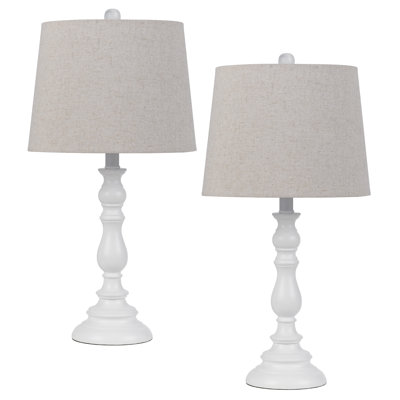 Lampe de table en résine Lewan