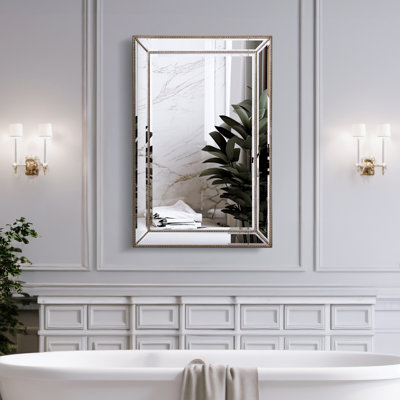 Miroir d'appoint mural 24 "x 36" Metro