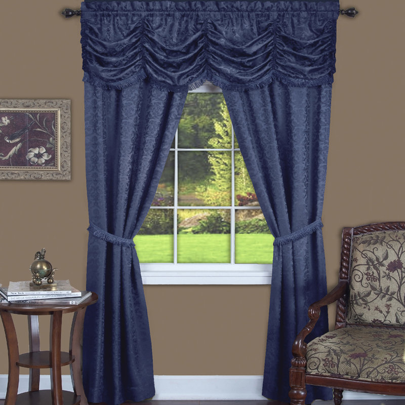 Paire de rideaux semi-transparents avec passe-tringle Hedrick, l 55 po x L 84 po, Bleu marine