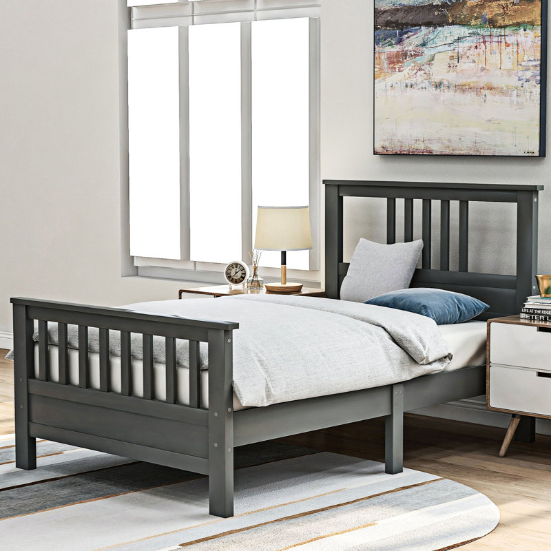 Lit plateforme simple en bois, gris