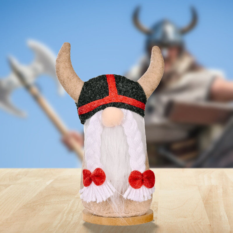 Gnomes nordiques en peluche viking, thème de pirate de style suédois