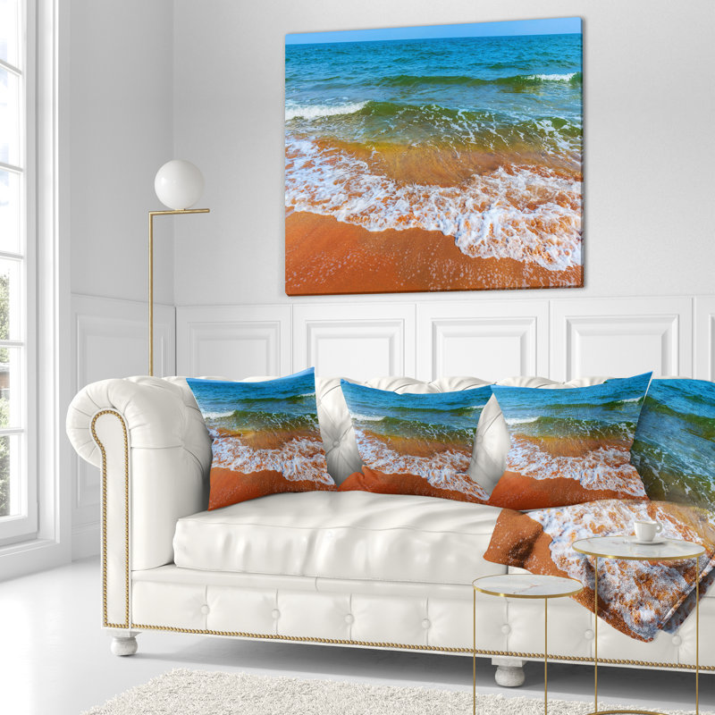 Coussin lombaire mer d’été avec vagues blanches, Carrée 18 po x 18 po