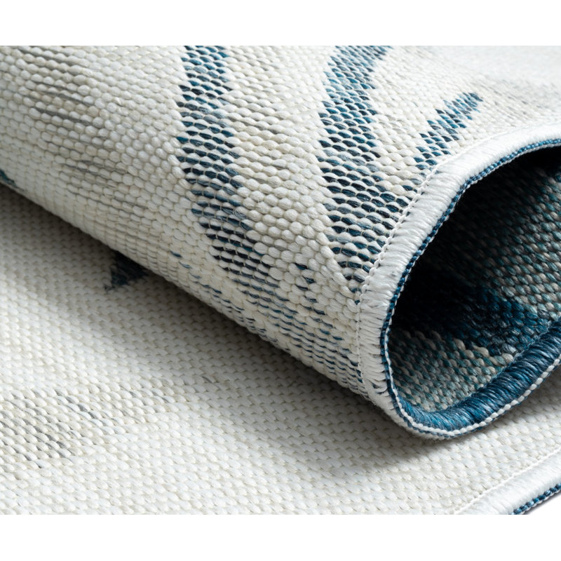 Kilmarnock Floral Indoor / Outdoor Area Rug, Rectangle 240 x 320cm
