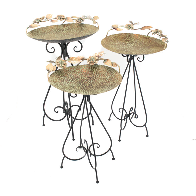 Emaliya Iron Birdbath