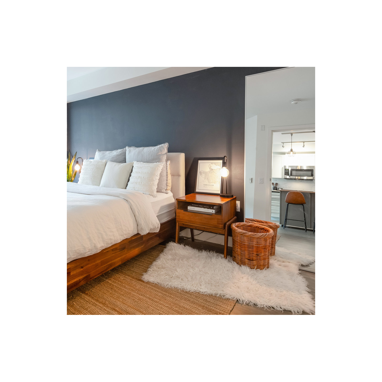 Nonie 1 - Drawer Nightstand