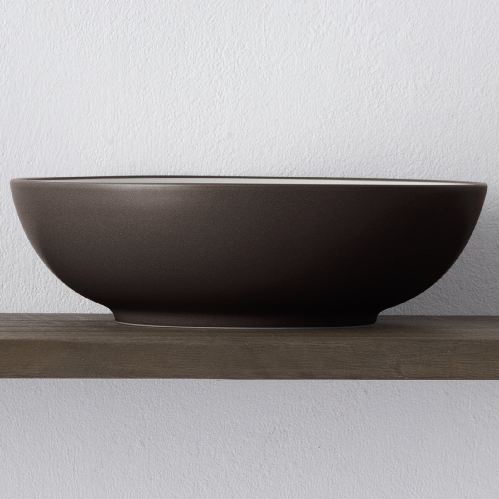 Noritake Colorwave Round Vegetable Bowl, 9-1/2", 64 Oz., Chocolate