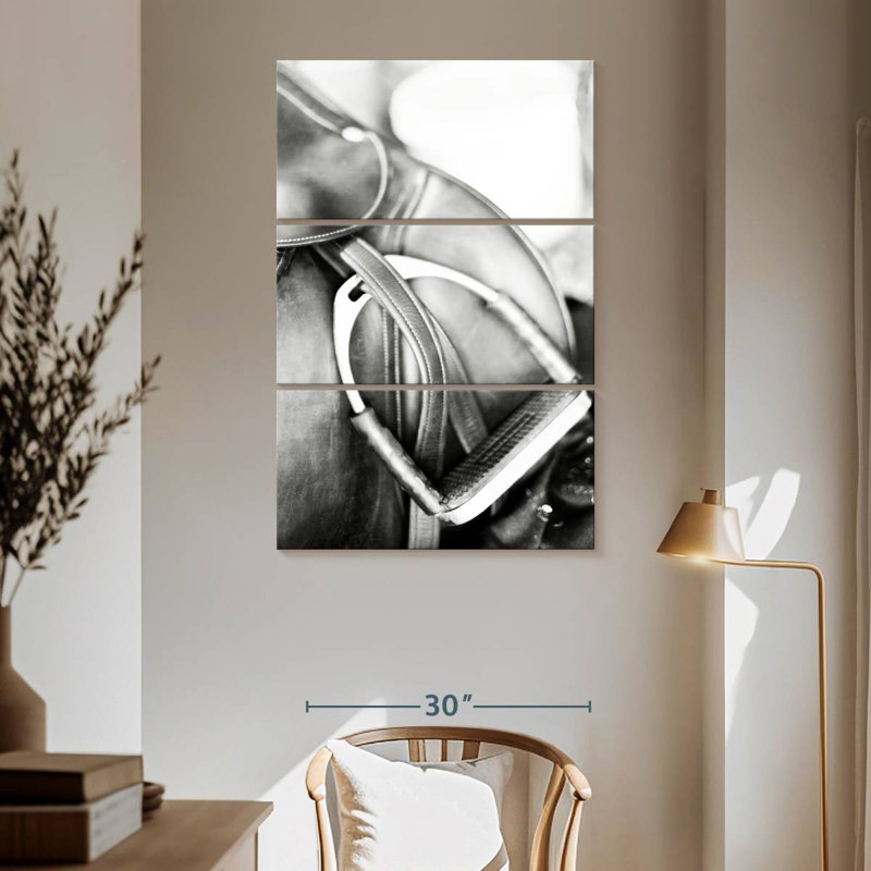 Sireci Monochrome Derby II, 65'' H x 42'' W