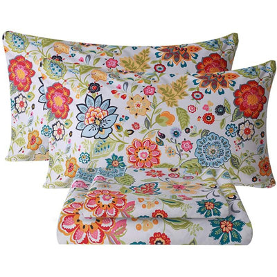Spring Floral Queen Four-Piece Bedding Set, Made Of 100% Microfiber, Silky Soft And Breathable, With Deep Pockets Designed To Fit The Mattress Perfectly.
