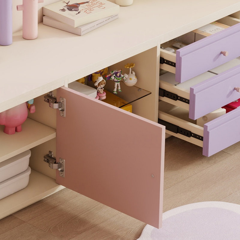 Simple And Creative TV Stand