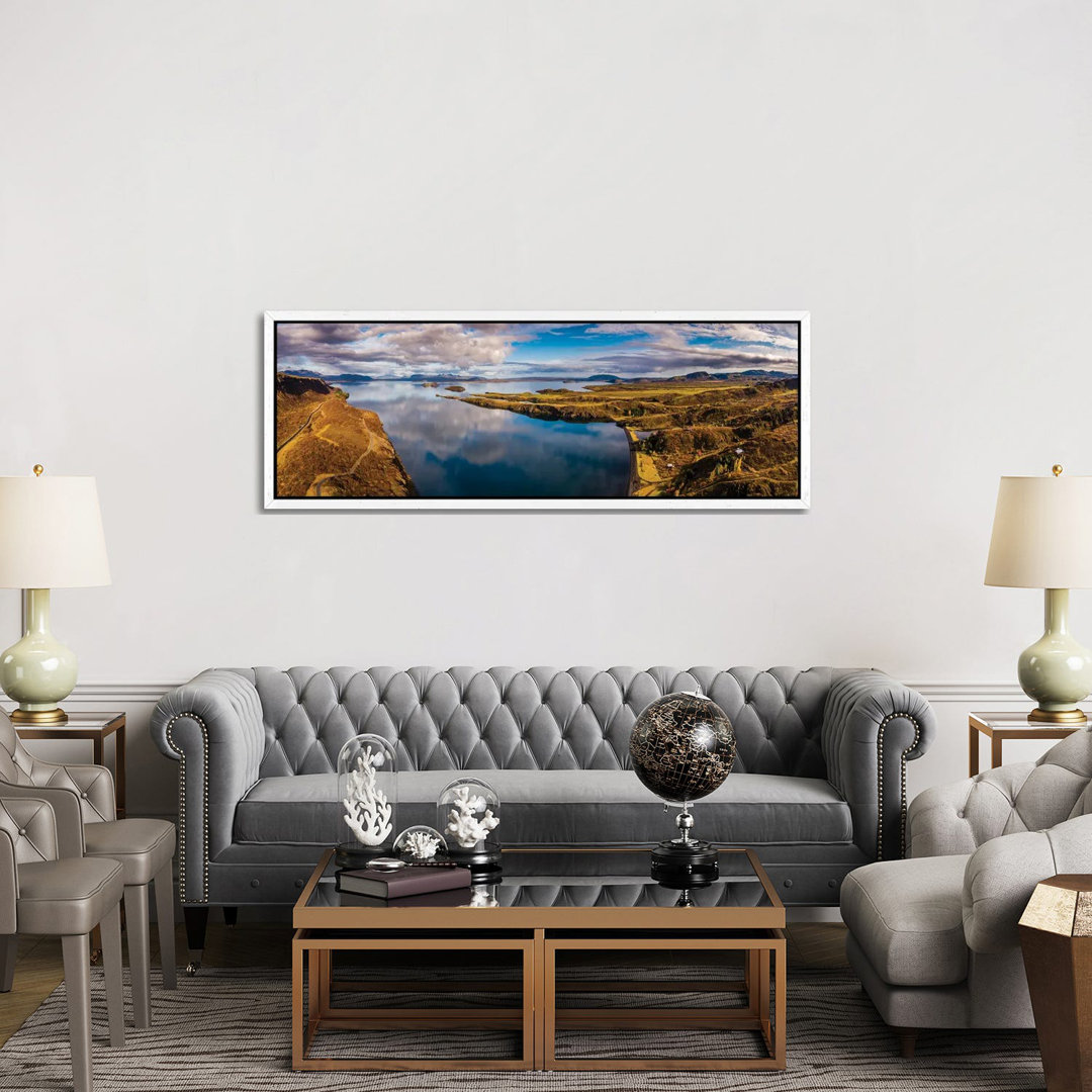Lake Thingvellir, Thingvellir National Park, Iceland 1PC6