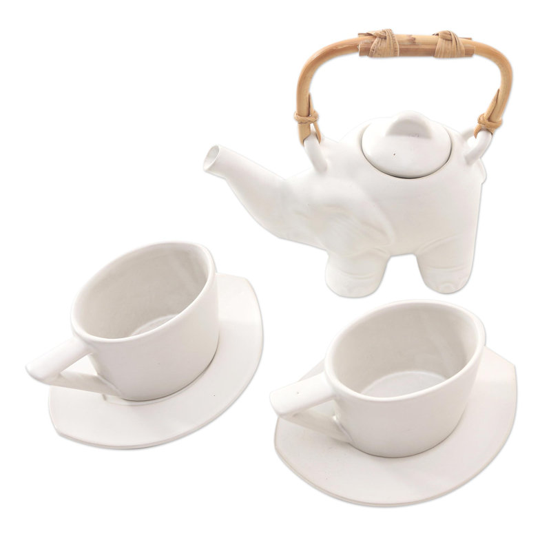 Dakota Fields Coedy 6oz. Teapot