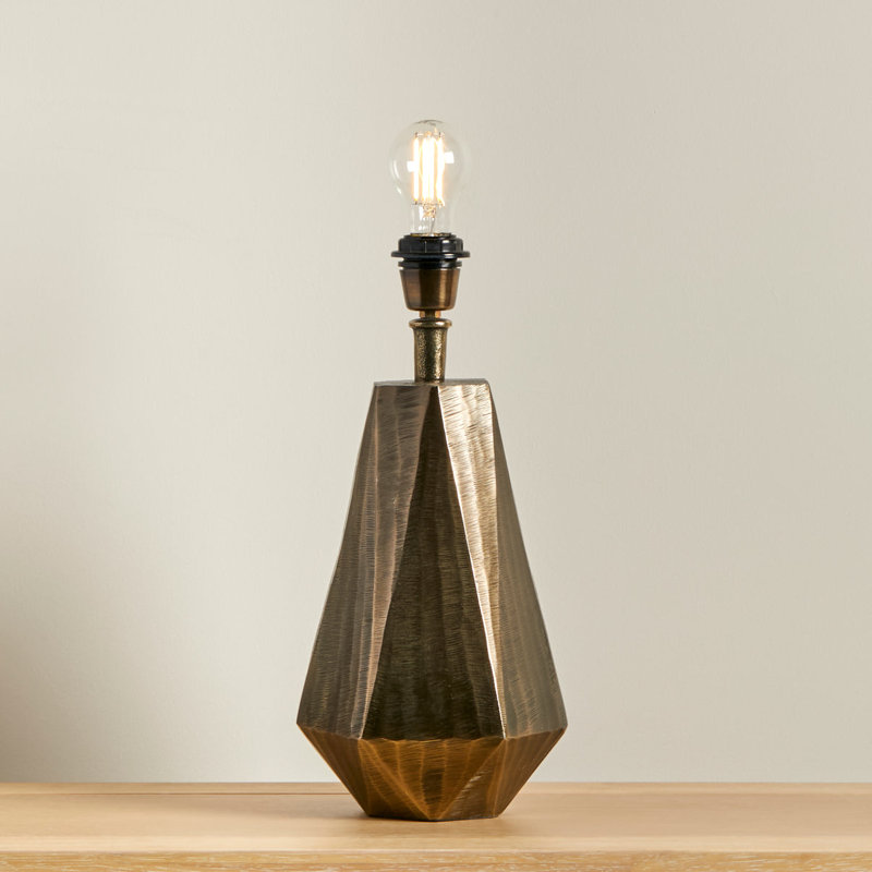 Allonzo Metal Table Lamp, White