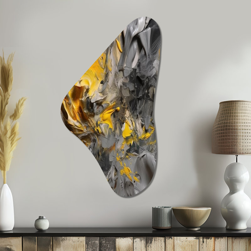 Moutarde jaune et gris vif - art mural asymétrique en forme de Boomerang abstrait, H 39 po x l 21 po