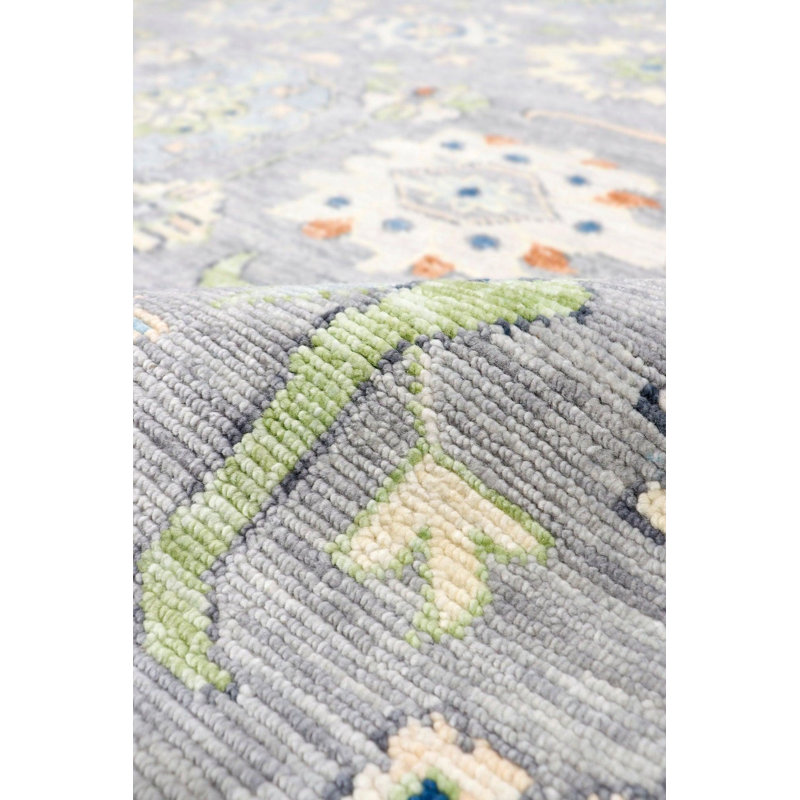 Oriental Area Rug in Gray