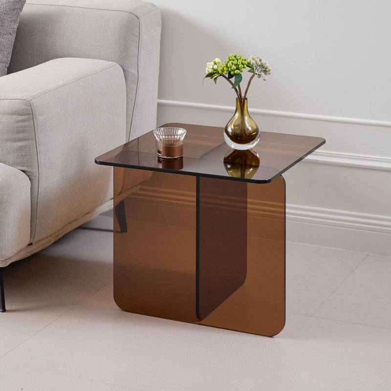 Élégante table d'appoint en verre trempé - parfaite pour n'importe quelle pièce