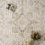 Tapis taupe doux lavable à la machine pour le salon, la chambre à coucher-129497912-130544538