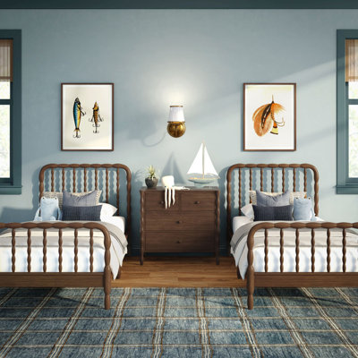 Lind Spindle Twin Solid Wood Bed