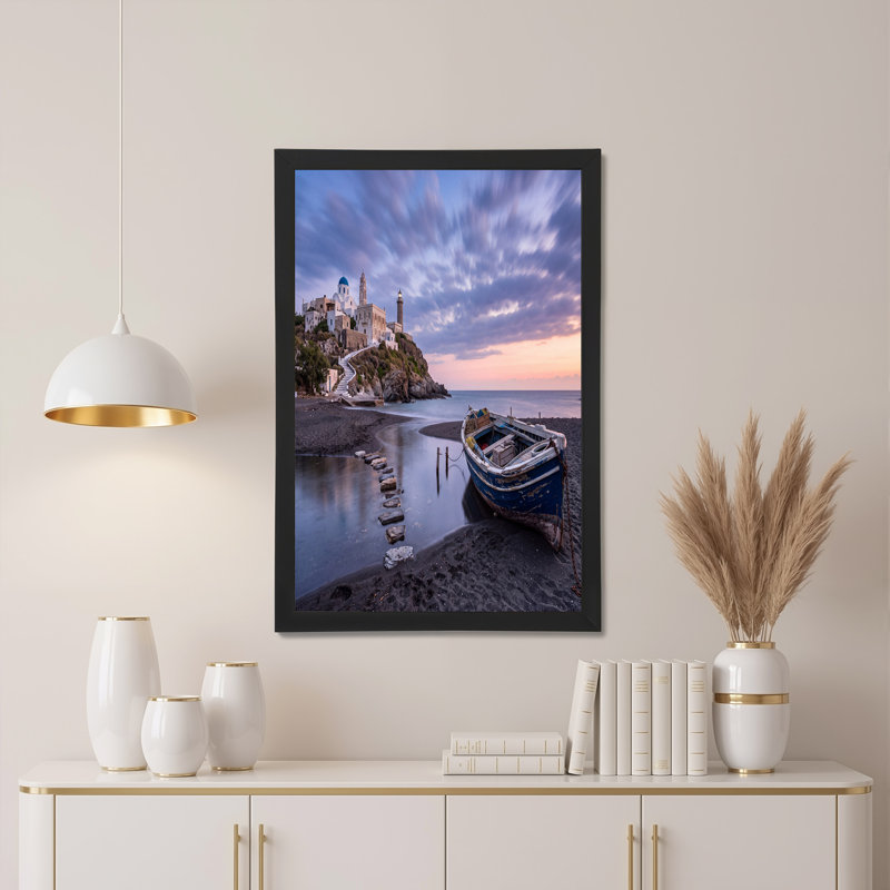 «Blue Boat on Black Sand Near White Church and Lighthouse», art mural sur toile, H 20 po x l 30 po