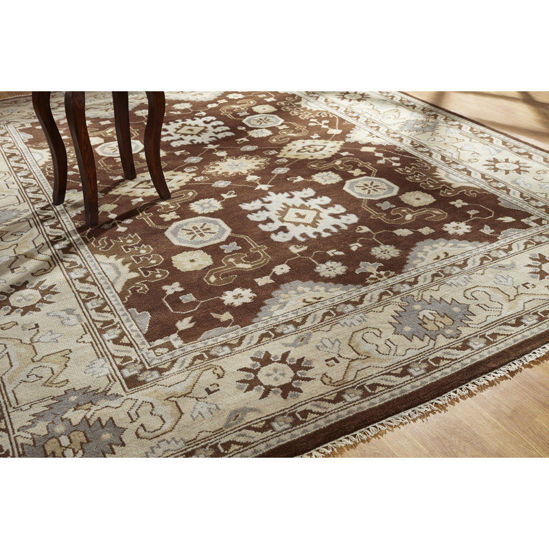 Misael Wool Oriental Area Rug in Brown/Ivory, Rectangle 6' x 9'
