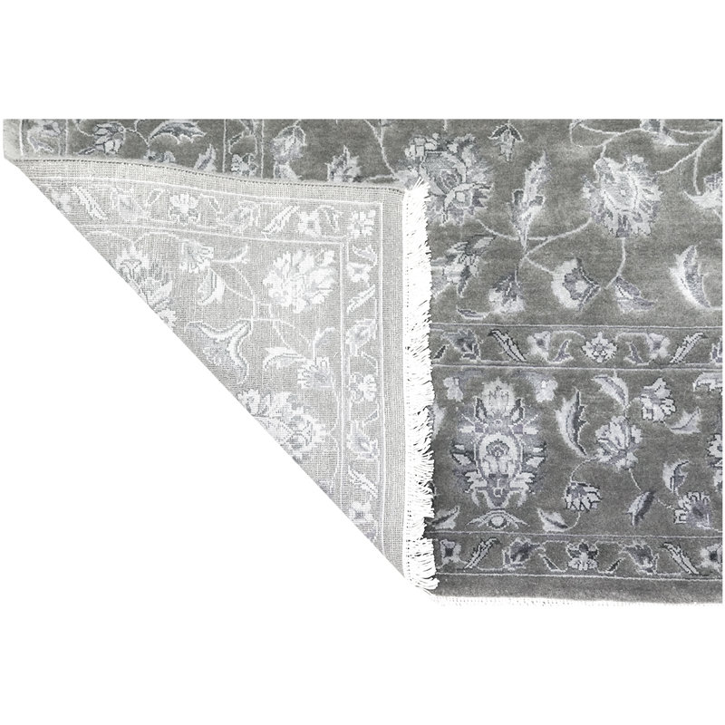 Oriental Area Rug in Gray