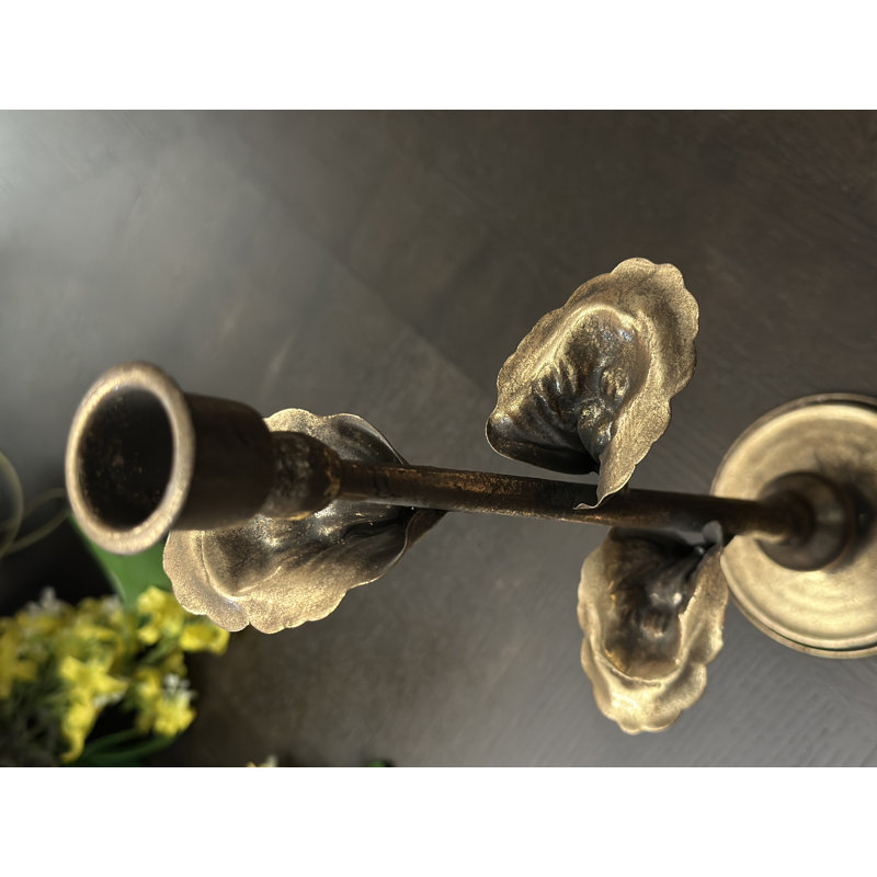 Vintage Brass-Toned Leaf Taper Candle Holders – Set Of 3