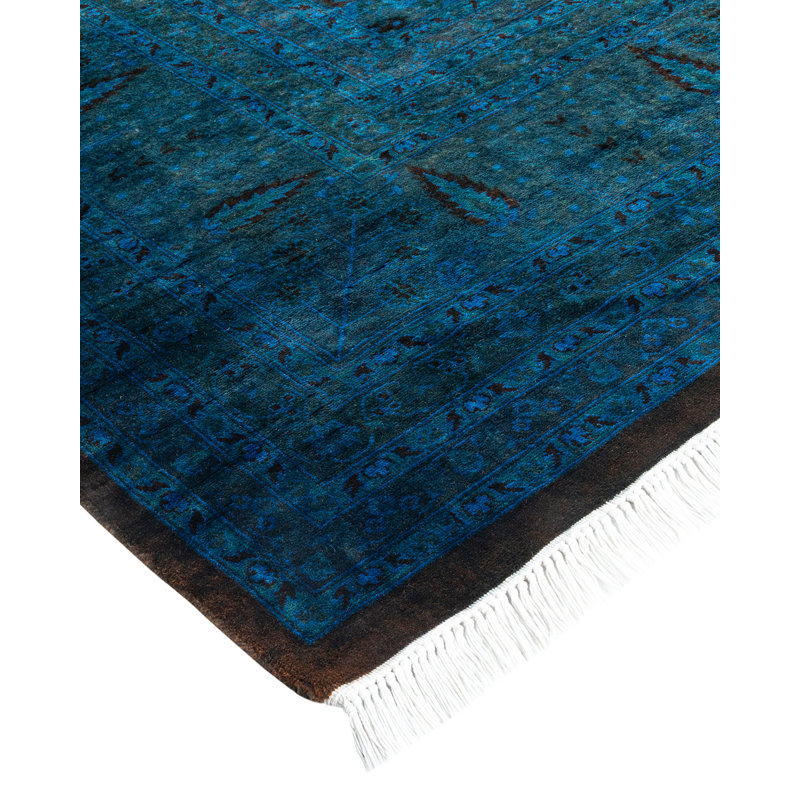 Fine Vibrance One-of-a-Kind 18' 2" x 9' 3" Hand Knotted Area Rug