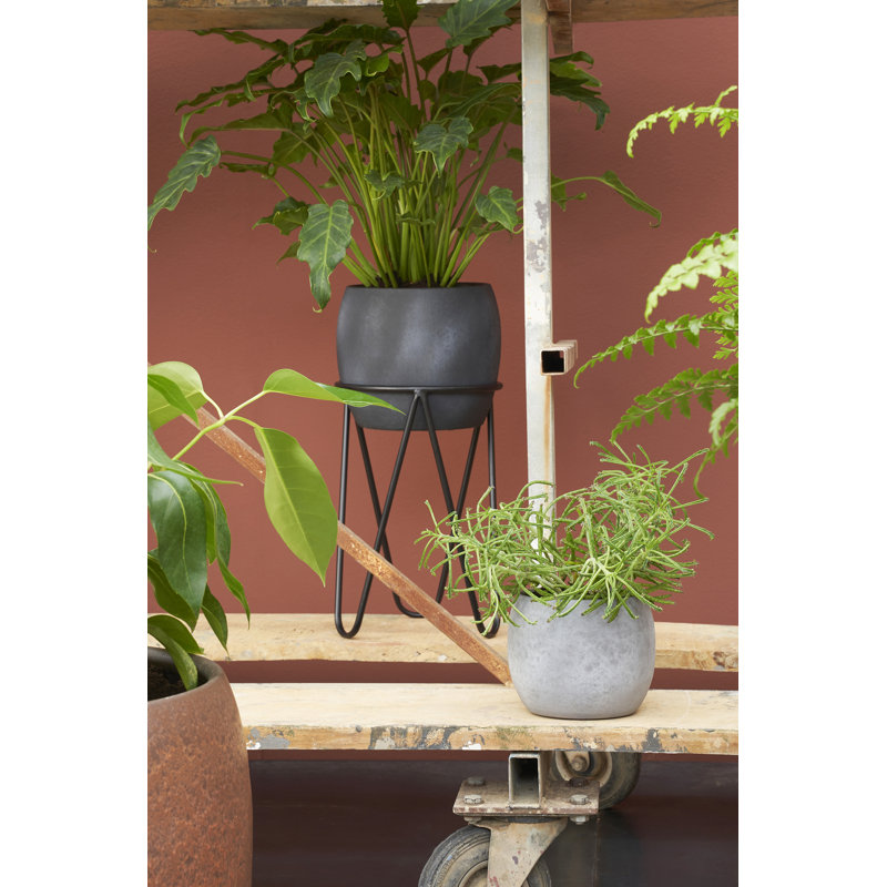 Outen Pot Round , 35cm H x 38cm W x 38cm D, Black