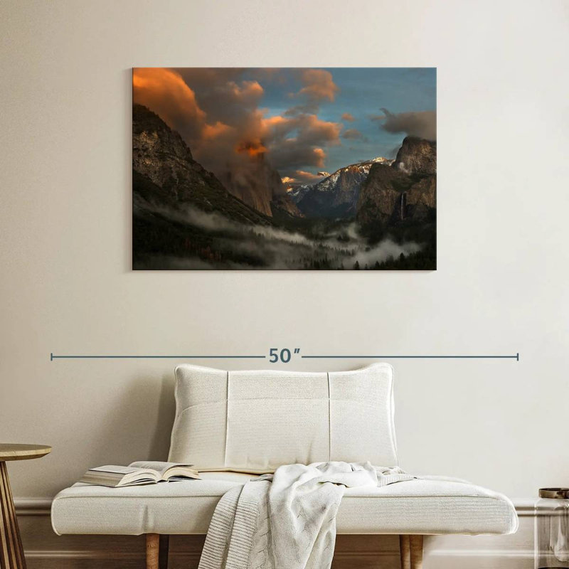 Alvord Yosemite ciel nuageux, H 26 po x l 39 po