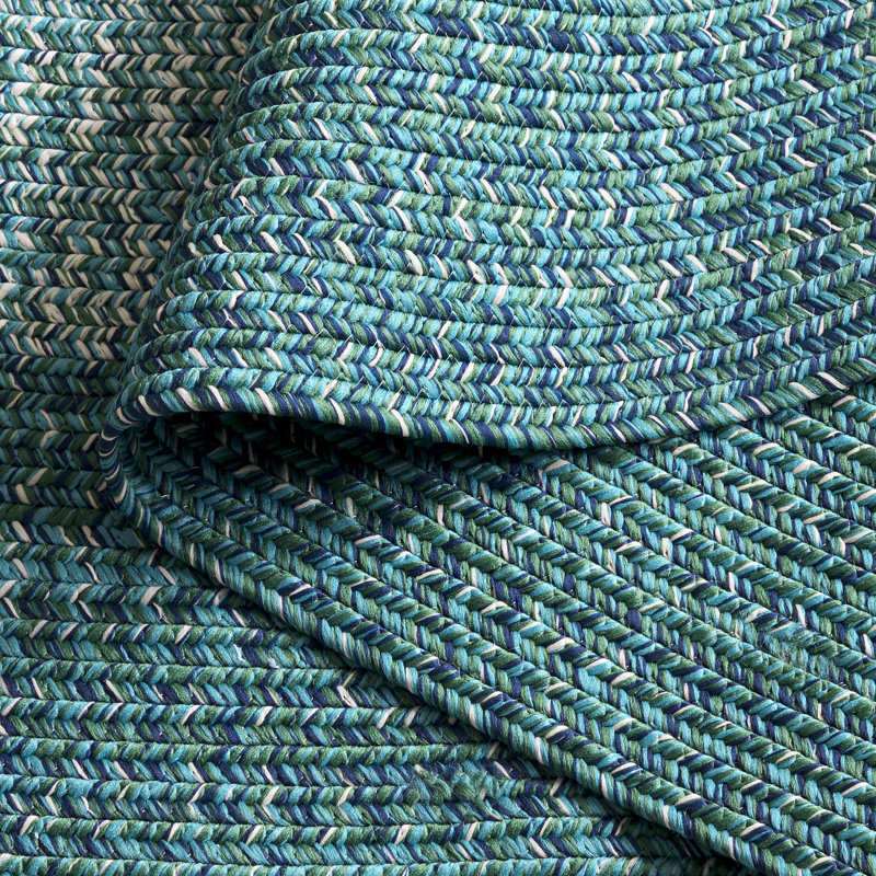 Braided Hand Woven Machine Washable No Pattern Outdoor Rug, Oval 4' x 6'