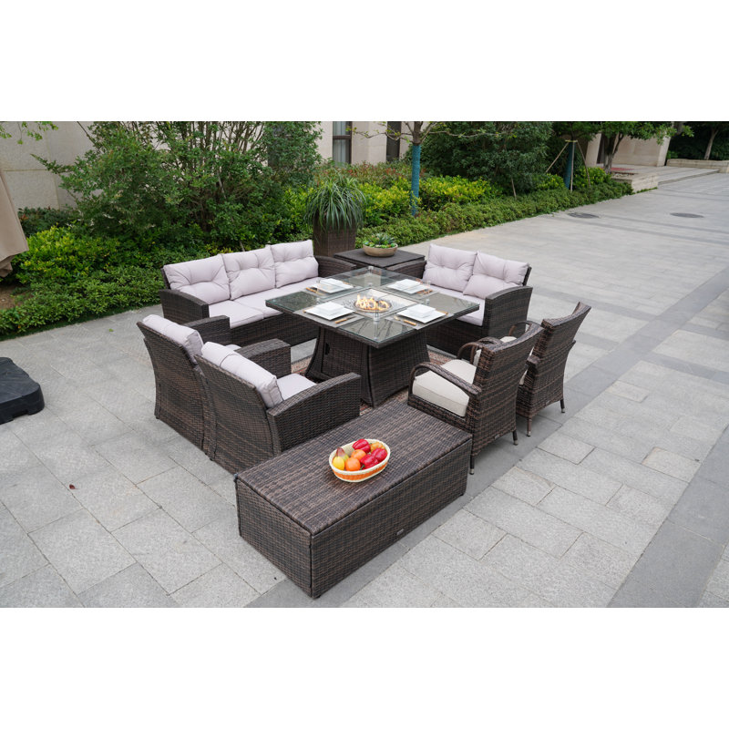 Ensemble de conversation avec canapé en rotin 9 pièces avec coussins mélangés beige et gris Omied