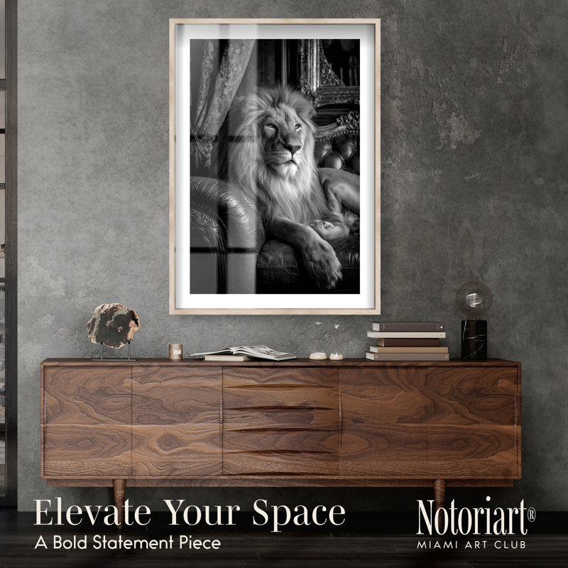 Décoration murale en forme de lion orné de Glam par Notoriart, cadre en chêne naturel, H 46 po x l 31 po, H 46 po x l 31 po