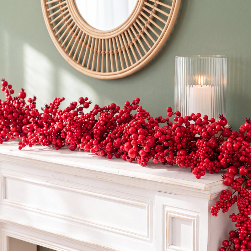 6ft Christmas Full Berry Garland