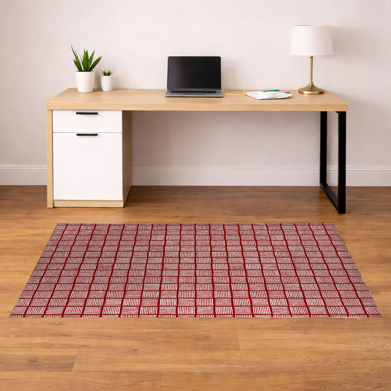 Tapis de bureau léger Tally Blocks, L 72 po x P 48 po, Rouge canneberge