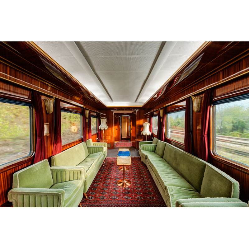 «Luxury Train Carriot» par Alexander, photographie sur toile tendue, L 12 po x H 8 po