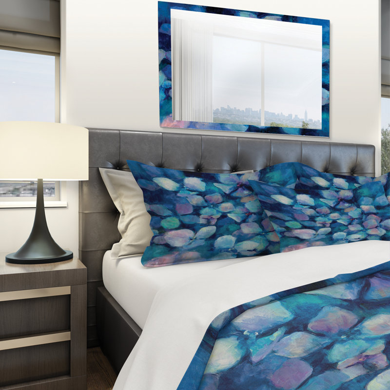 Abstract Blue Flower Petals - Traditional Duvet Cover Set - Microfiber Polyester, King Duvet Cover + 2 Shams