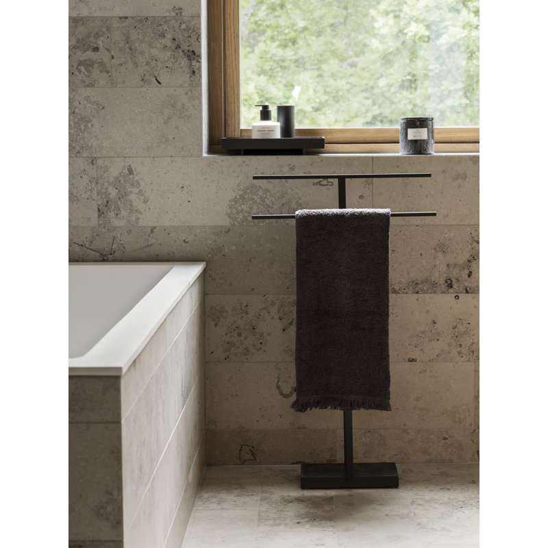 Menoto Free Standing Tower Stand, Black