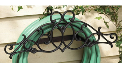 Tendril Hose Holder