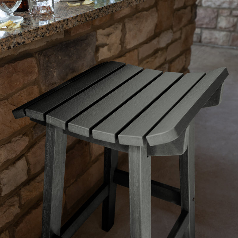Tabouret Preet, Teck côtier
