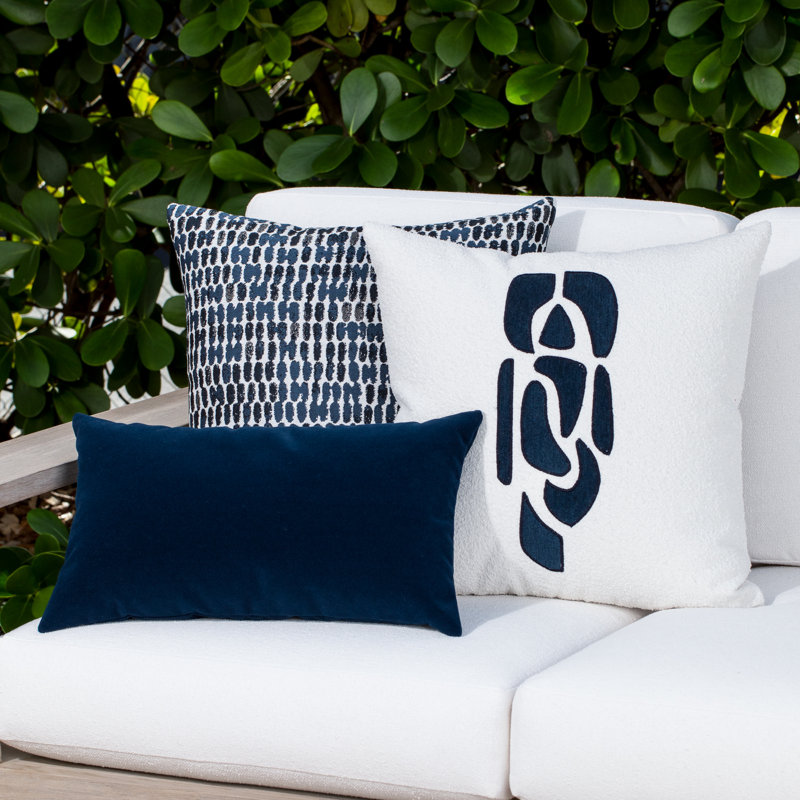 Thumbprint Sunbrella® Throw Square Indoor/Outdoor Pillow Cover & Insert by Elaine Smith, 20"H x 20"W, Indigo