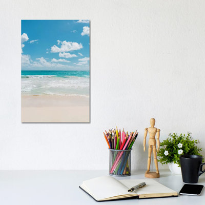 Oahu Hawaii III by Bethany Young - Print on Canvas