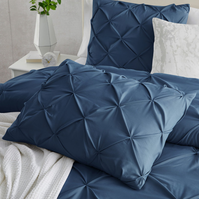 Polyester Duvet Cover & Insert, King Duvet + 3 Additional Pieces, Navy