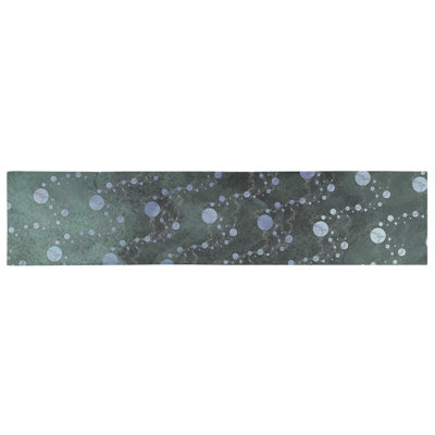 Avicia Table Runner